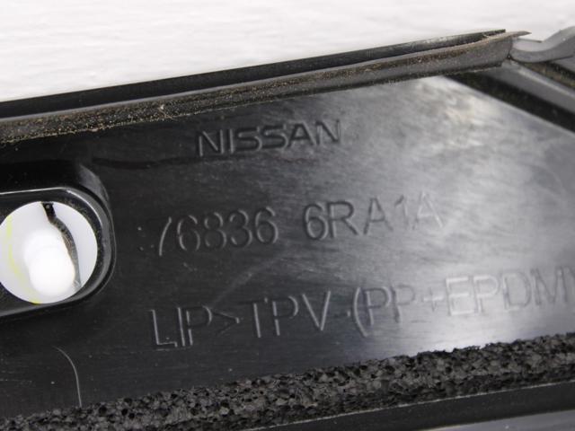 NISSAN 768366RA1A Накладка стойки кузова внешняя передняя правая в наличии Каменское
