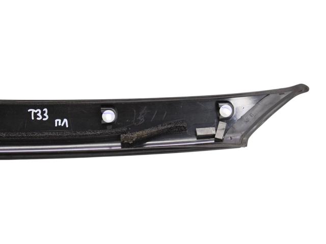 NISSAN 768376RA1A Накладка стойки кузова внешняя передняя левая в наличии Харьков