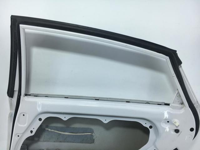 770043Z300 HYUNDAI Дверь задняя правая купить в Черкассы