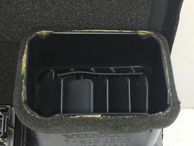HONDA 77610SWAA01ZA в наличии Житомир