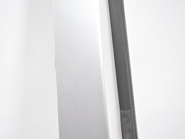 NISSAN 80152EB330 Дверь передняя правая в наличии Винница