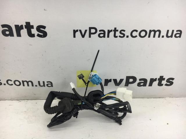 81822SG001 SUBARU Жгут проводов задней двери купить в Украина