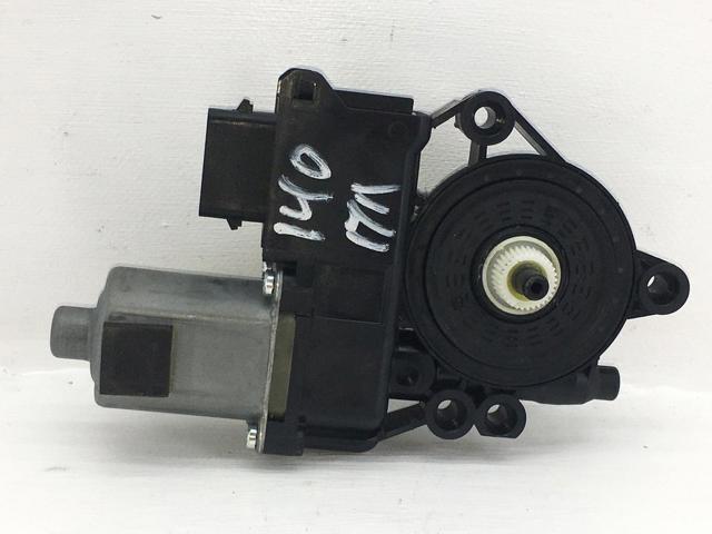 824503Z010 HYUNDAI Мотор стеклоподъемника двери передней левой купить в Киев