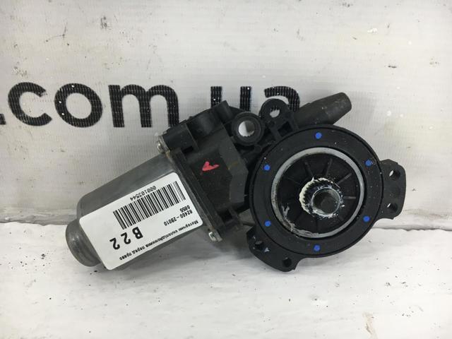Мотор стеклоподъемника двери передней, правой 824602B010 HYUNDAI