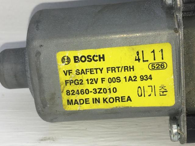 HYUNDAI 824603Z010 Мотор стеклоподъемника двери передней правой в наличии Чернигов