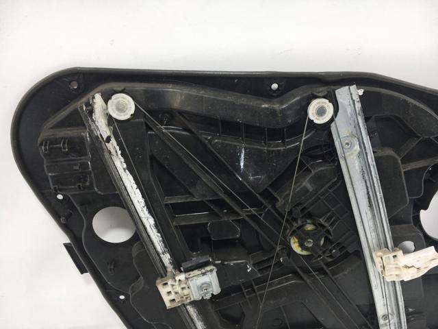 824813Z000 HYUNDAI Стеклоподъемник передней правой двери купить в Днепр