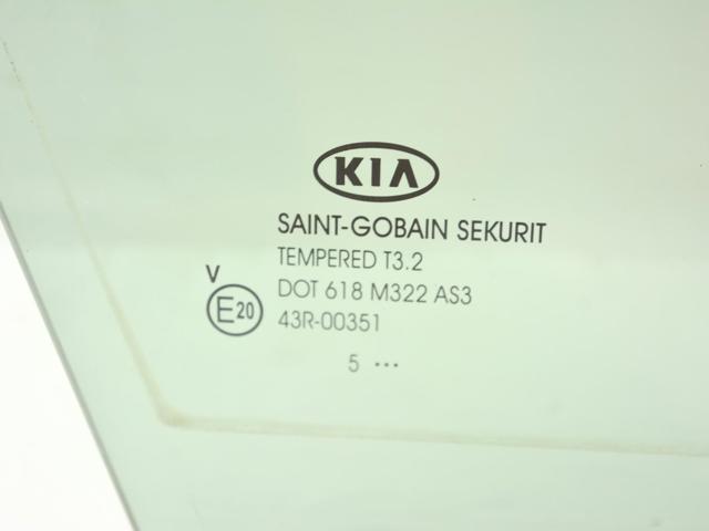 HYUNDAI 834273U010A Стекло-форточка двери задней правой в наличии Днепр