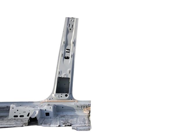 VAG 83F809840 Проем передней правой двери в наличии Черкассы