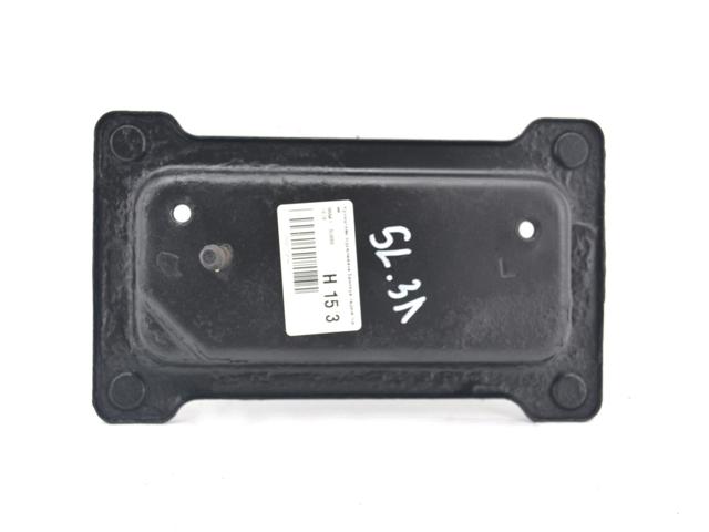 Кронштейн усилителя заднего бампера 866413U000 HYUNDAI