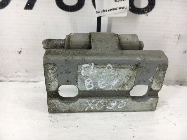8693026 VOLVO Петля двери передней левой купить в Тернополь