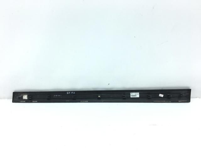 877502B000 HYUNDAI Молдинг двери передней левой купить в Украина