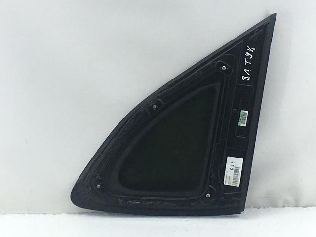 87810D3010 HYUNDAI Стекло кузова (багажного отсека) левое купить в Черновцы