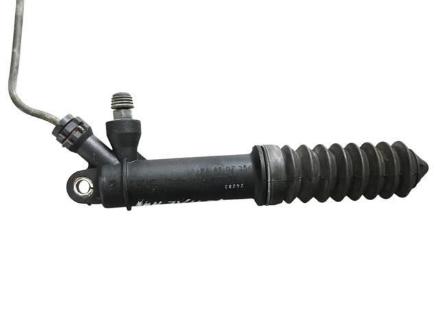 VAG 8K0721257A Цилиндр сцепления рабочий в наличии Винница