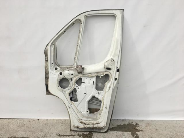 9004EC PEUGEOT Дверь передняя правая купить в Тернополь