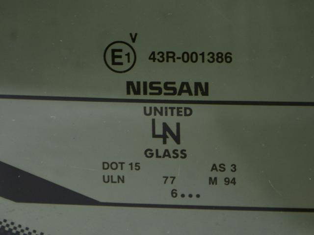 90300EA500 NISSAN Стекло багажника двери 3/5-й задней (ляды) купить в Ирпень