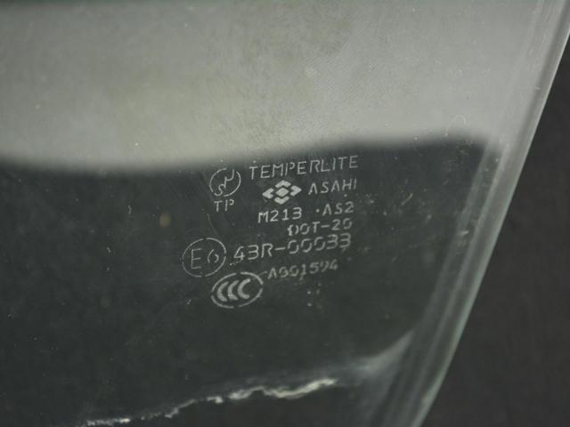 PEUGEOT 9201K7 Стекло двери передней левой в наличии Павлоград