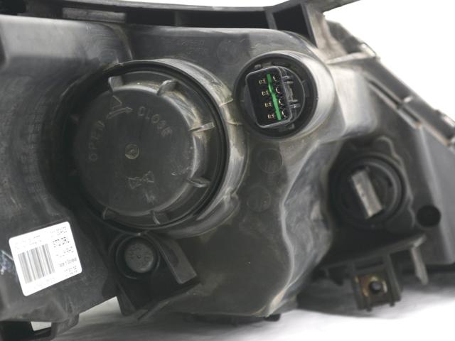 921013U270 HYUNDAI Фара левая купить в Ровно