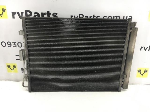 HYUNDAI 976062K000 Радиатор кондиционера в наличии Ирпень