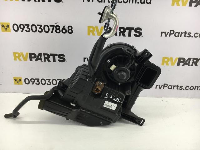 979002B000 HYUNDAI купить в Чернигов