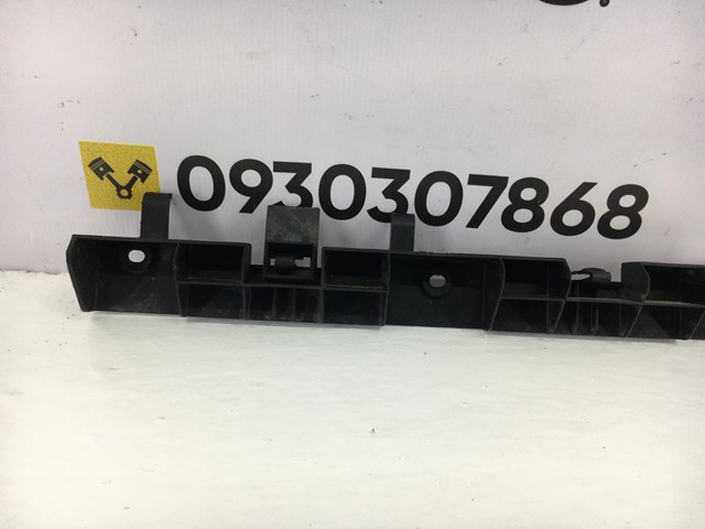 MERCEDES A1646982727 Кронштейн наружной накладки порога левой в наличии Запорожье