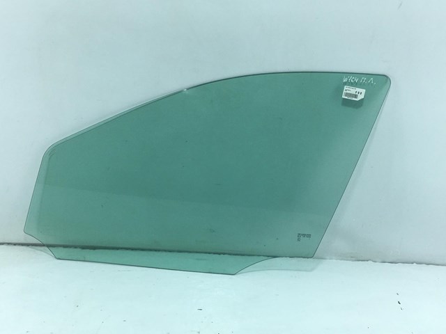 Стекло двери передней левой A1647250910 MERCEDES