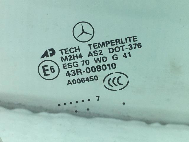 A1647350210 MERCEDES Стекло двери задней правой купить в Украина