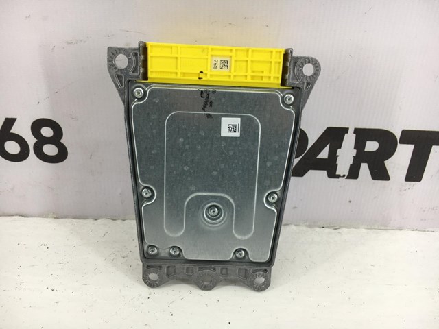 A1648207926 MERCEDES купить в Черновцы