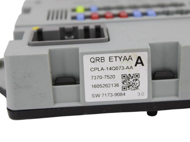 LAND ROVER CPLA14Q073AA Блок предохранителей задний салонный в наличии Ирпень