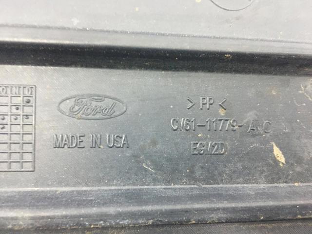 FORD CV6111779AC Левый дефлектор радиатора в наличии Львов