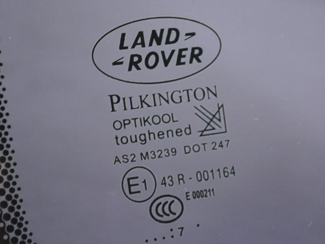 LAND ROVER CVB000864 Стекло-форточка двери задней правой в наличии Ровно