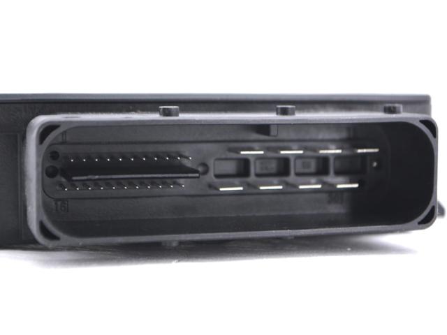 LAND ROVER EJ322C491AB в наличии Полтава