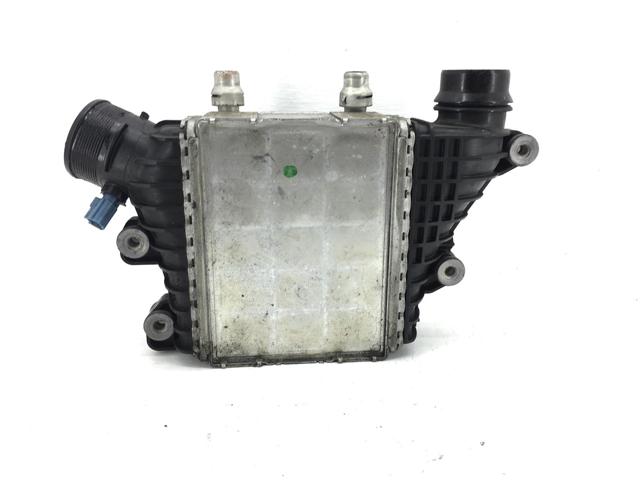 Охладитель наддувочного воздуха GJ329L440AD LAND ROVER