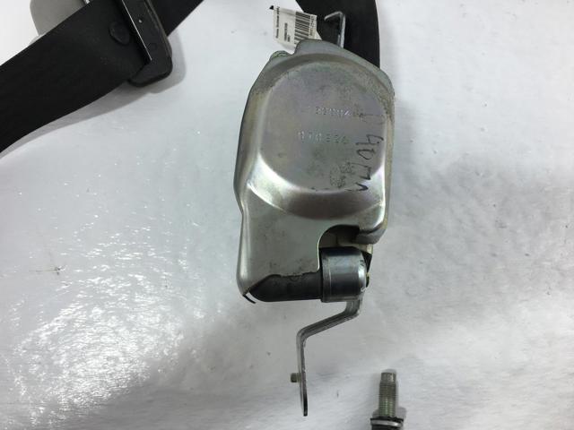 Ремень безопасности передний H6884EB30B NISSAN
