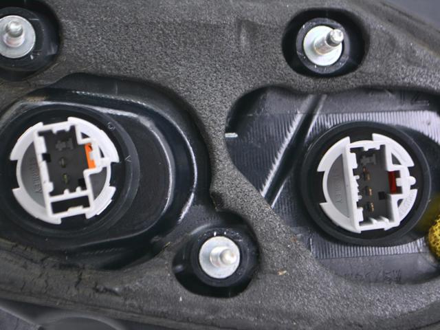 KD3351150C MAZDA Фонарь задний правый внешний купить в Сумы