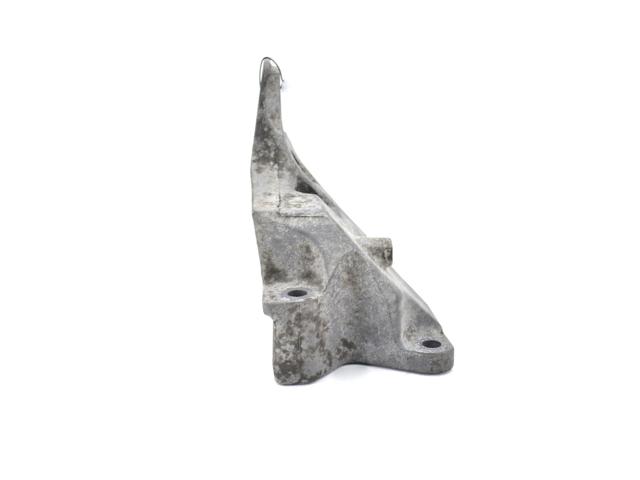 KKU500590 Кронштейн подушки (опоры) двигателя правой купить Украина