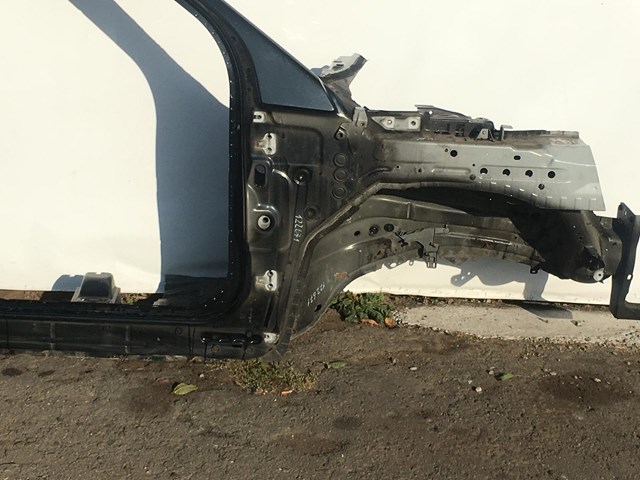 LR000781 Боковина кузова правая купить Кривой Рог