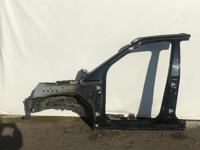 Боковина кузова в сборе LR000782 LAND ROVER