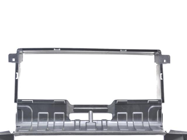 LAND ROVER LR000886 Воздуховод (дефлектор) радиатора в наличии Винница