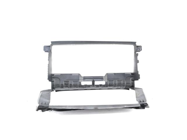 LR000886 LAND ROVER Воздуховод (дефлектор) радиатора купить в Львов