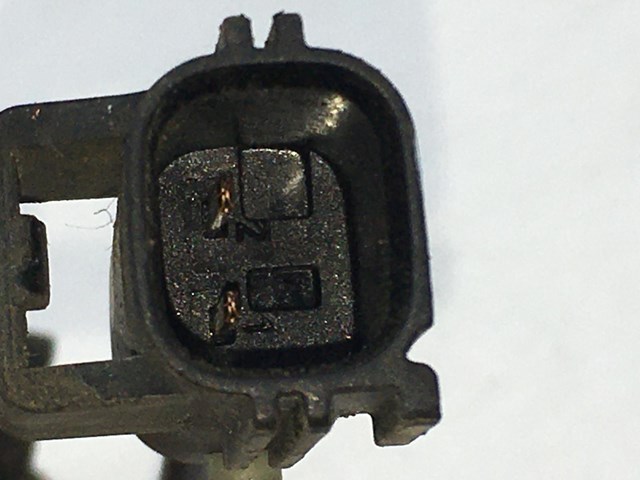 LR001056 Датчик АБС передний купить Каменское