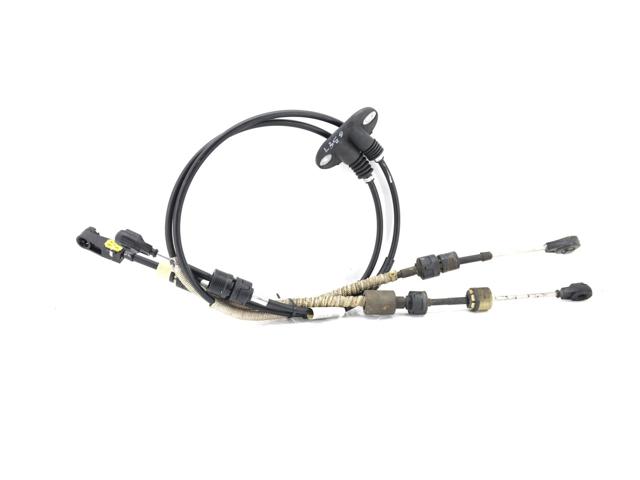 LR001357 LAND ROVER Трос переключения передач сдвоенный купить в Ровно