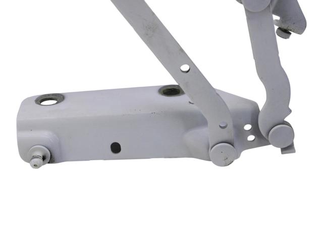 LR001565 LAND ROVER Петля капота левая купить в Днепр