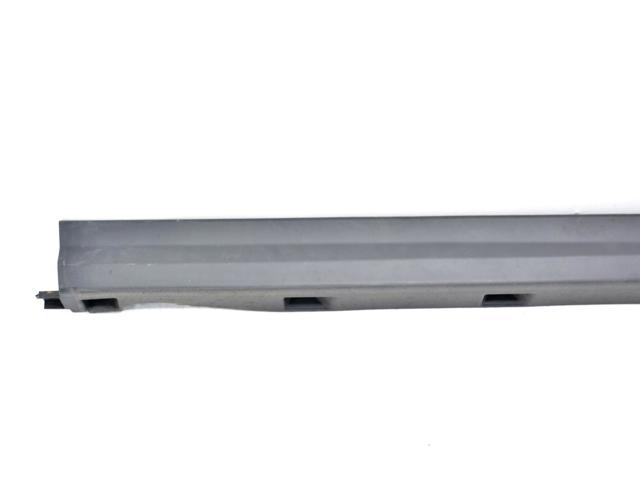 LAND ROVER LR001682 Накладка (молдинг) порога наружная левая в наличии Черновцы