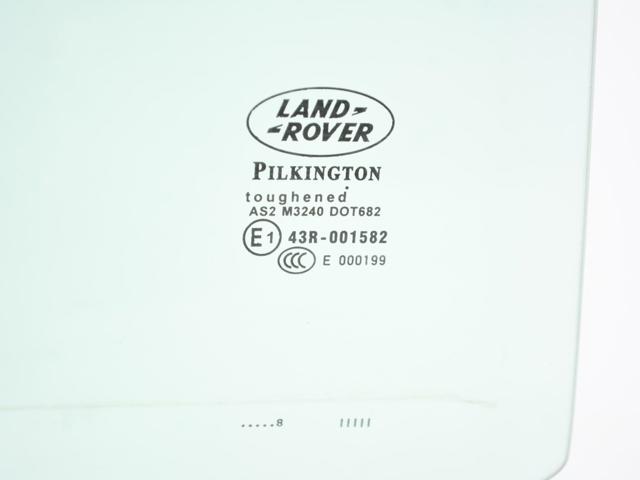 LAND ROVER LR001741 Стекло двери задней правой в наличии Николаев