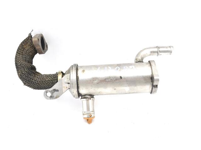 Радиатор системы EGR LR004536 LAND ROVER