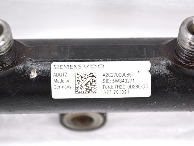 LAND ROVER LR005551 Распределитель топлива (рампа) правый в наличии Запорожье
