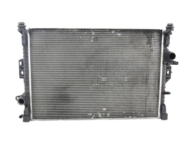 Радиатор охлаждения LR006714 LAND ROVER
