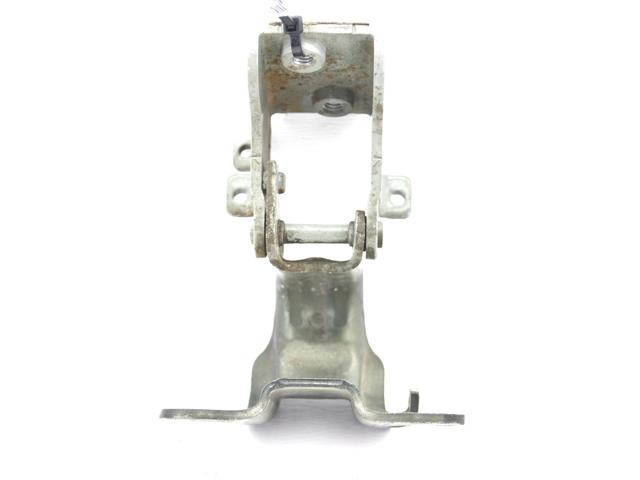 LR007118 LAND ROVER Петля двери задней (багажной 3/5-й) купить в Хмельницкий