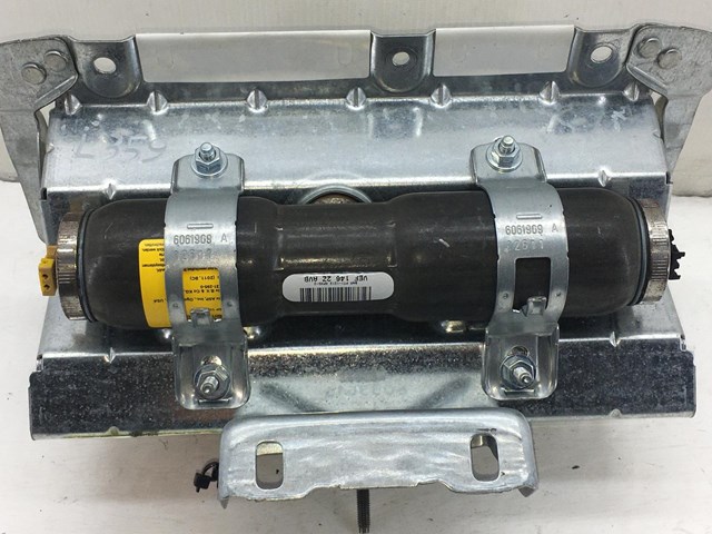 LR018439 LAND ROVER купить в Полтава