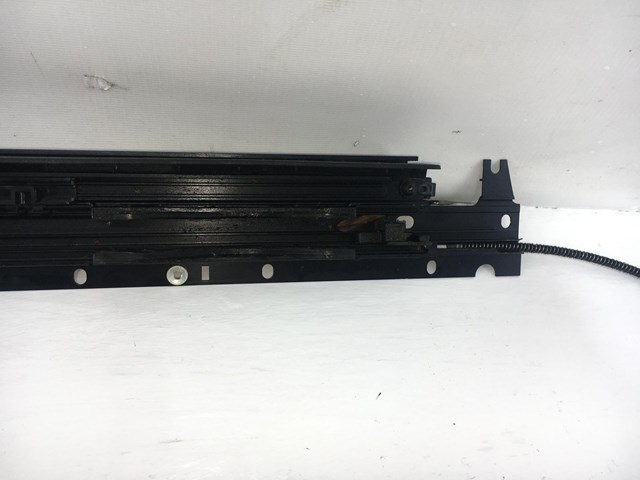 LR019894 LAND ROVER купить в Ужгород